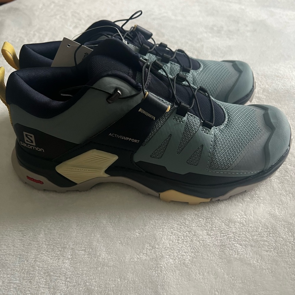 Salomon X ULTRA 4 W Athletic Shoes - Green and Black